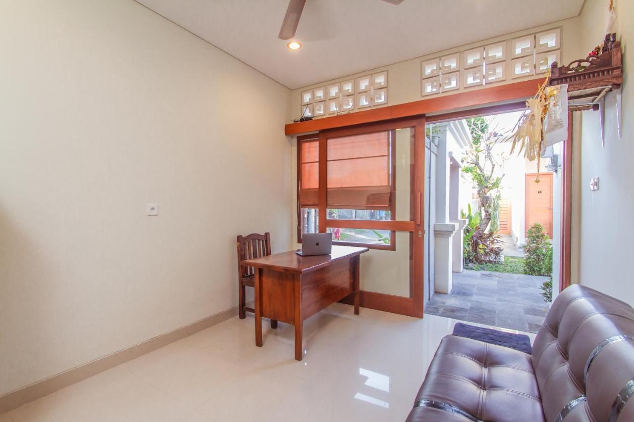 Cening Ayu Sanur Hotel Buitenkant foto